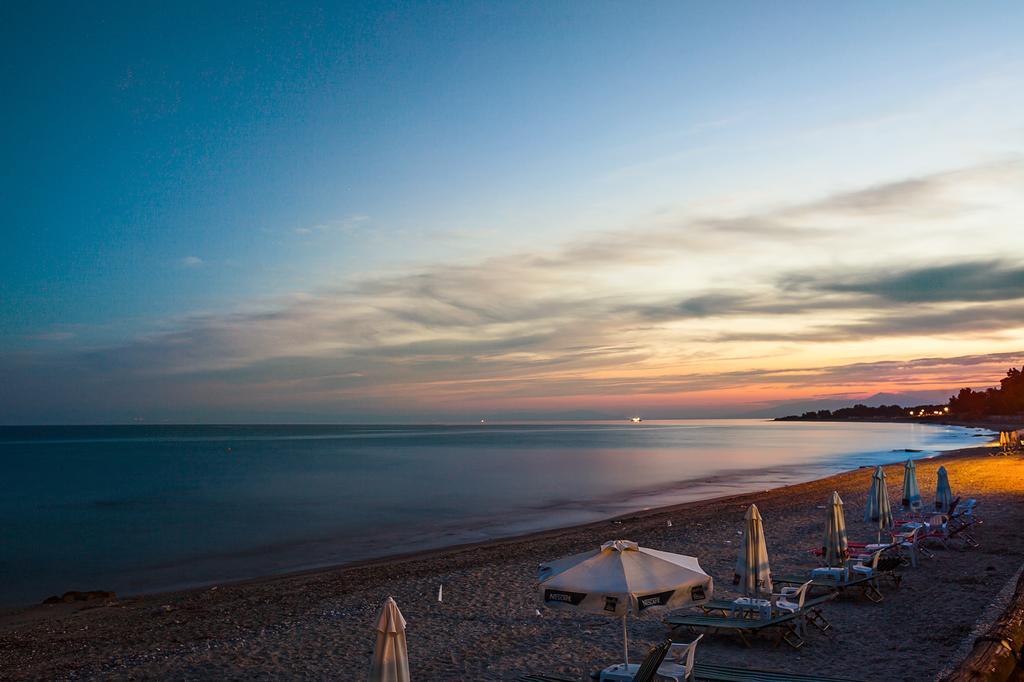 Xenios Possidi Paradise Hotel Bagian luar foto