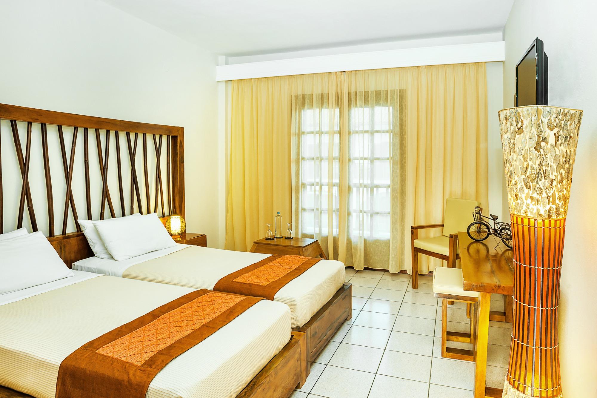 Xenios Possidi Paradise Hotel Bagian luar foto