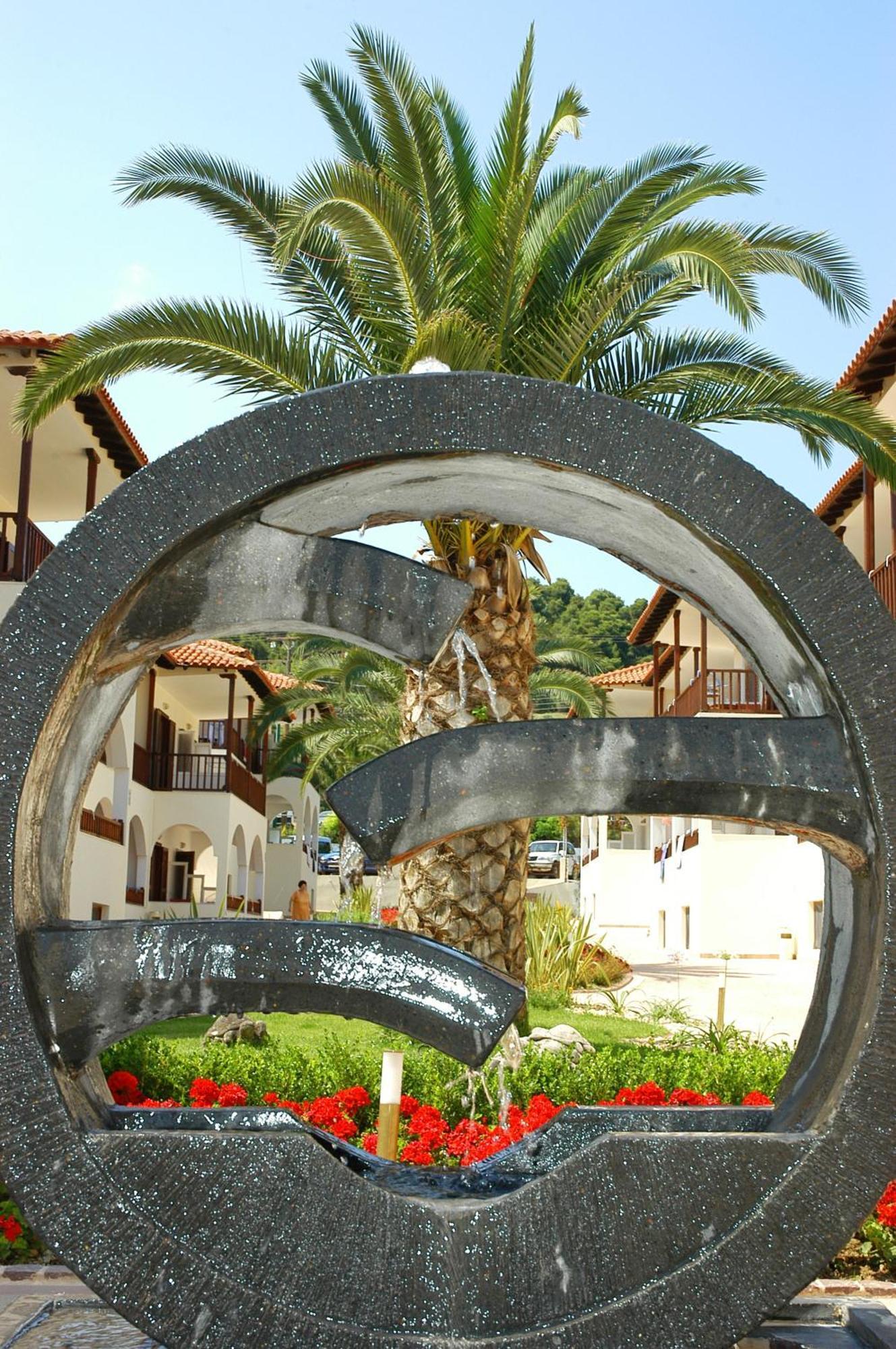 Xenios Possidi Paradise Hotel Bagian luar foto