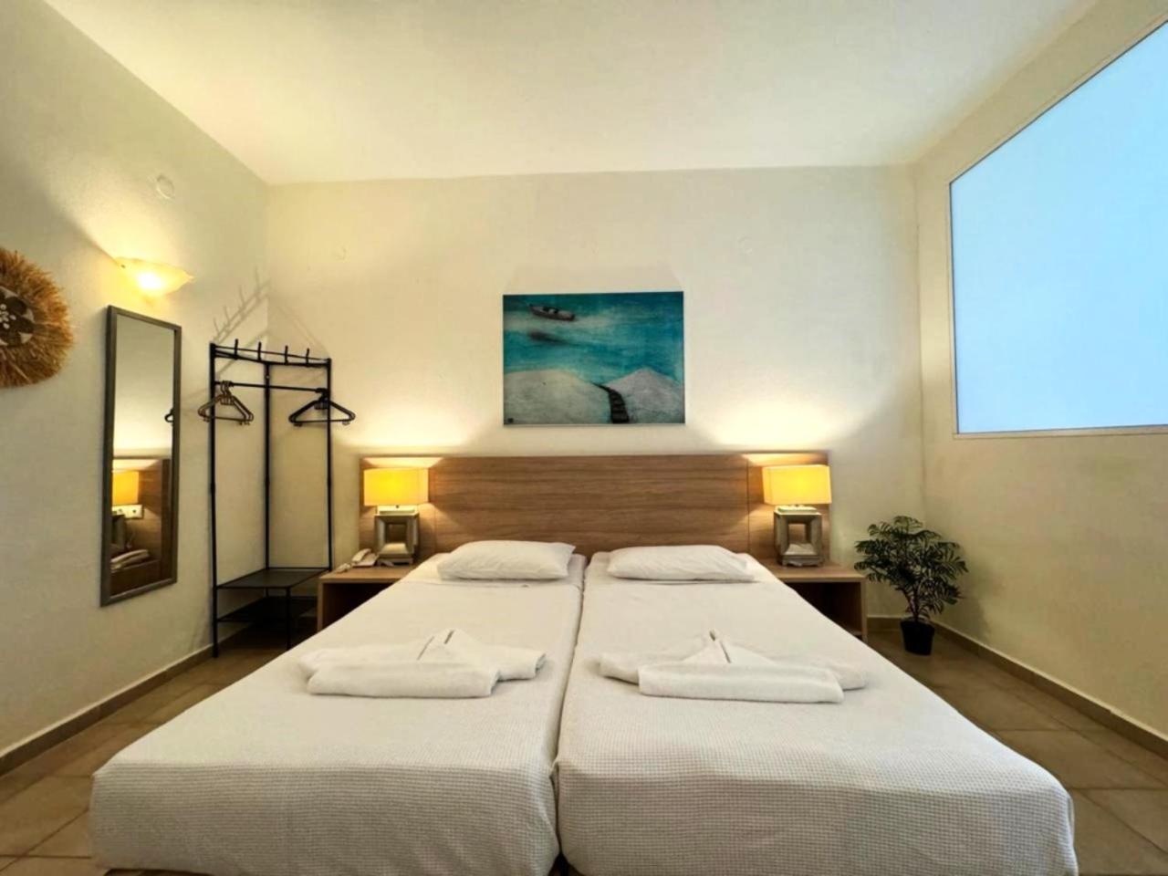 Xenios Possidi Paradise Hotel Bagian luar foto